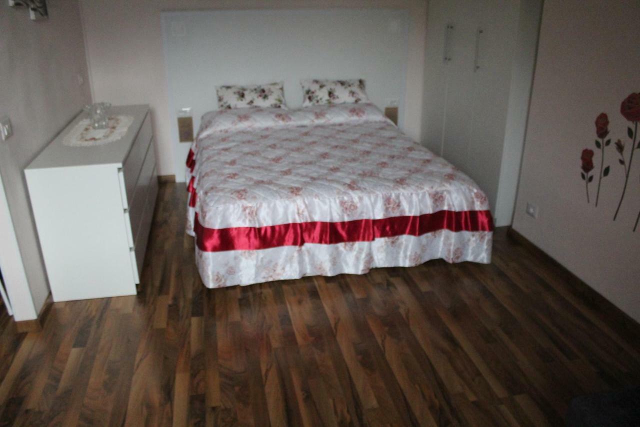 Casa Valbrona מראה חיצוני תמונה